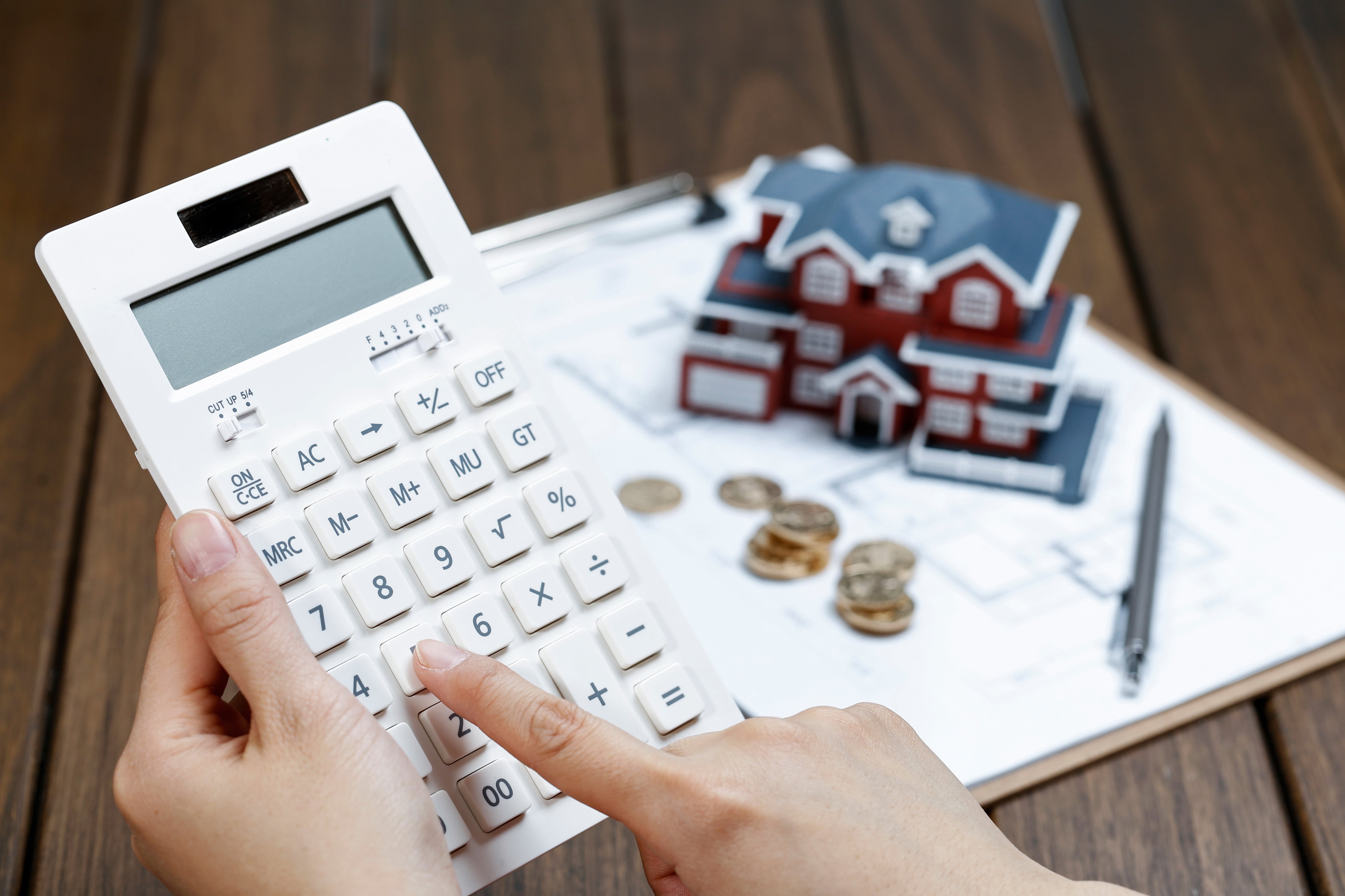 What Are The Expenses That Incur Along With Selling A Property?